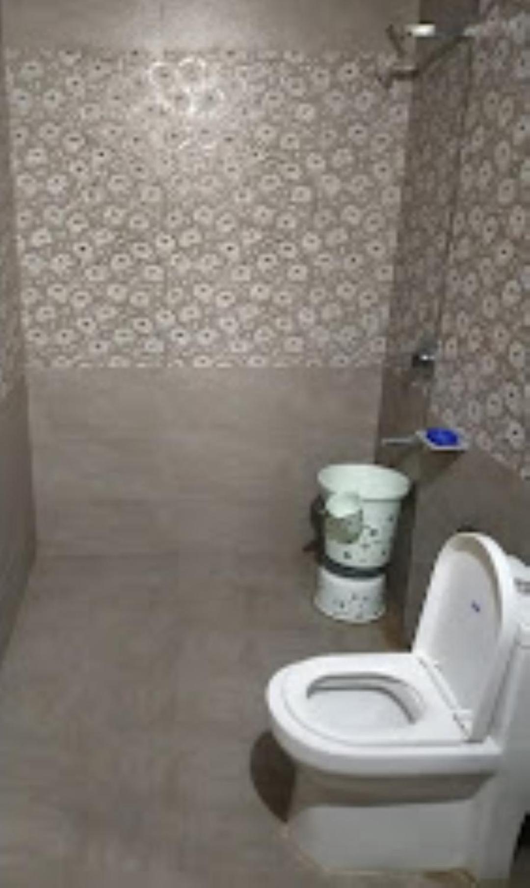 Hotel Krish , Сомнатх Экстерьер фото